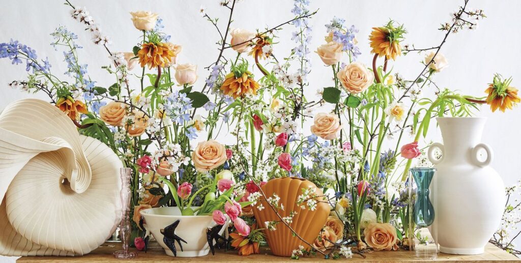 Explorando la elegancia floral: Los mejores arreglos florales para iluminar tu verano