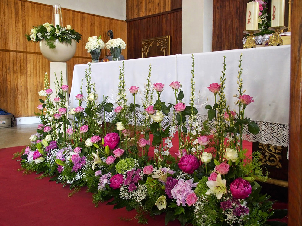Arreglos florales para iglesia