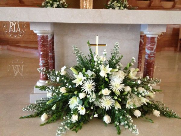 Arreglos florales para iglesia